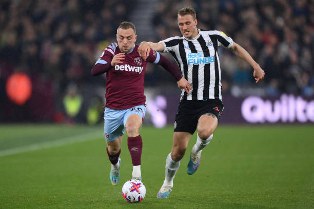 站稳脚跟 站稳脚跟