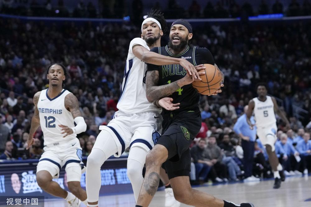 球場上的靈 球場上的靈