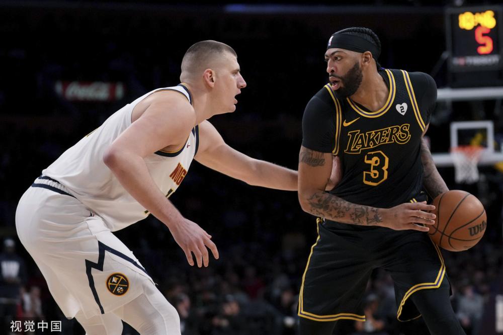 利用社交媒 利用社交媒